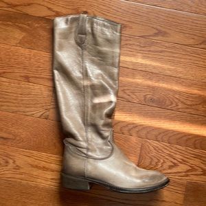 👢 Vera Gomma leather riding boot